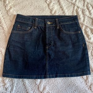 {Topshop} Zip-up and Button Dark Denim Jean skirt